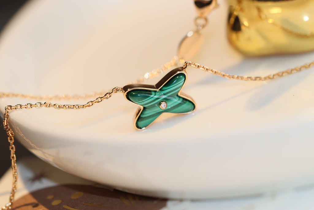 CHAUMET JEUX MALACHITE 1 DIAMOND PINK GOLD NECKLACE