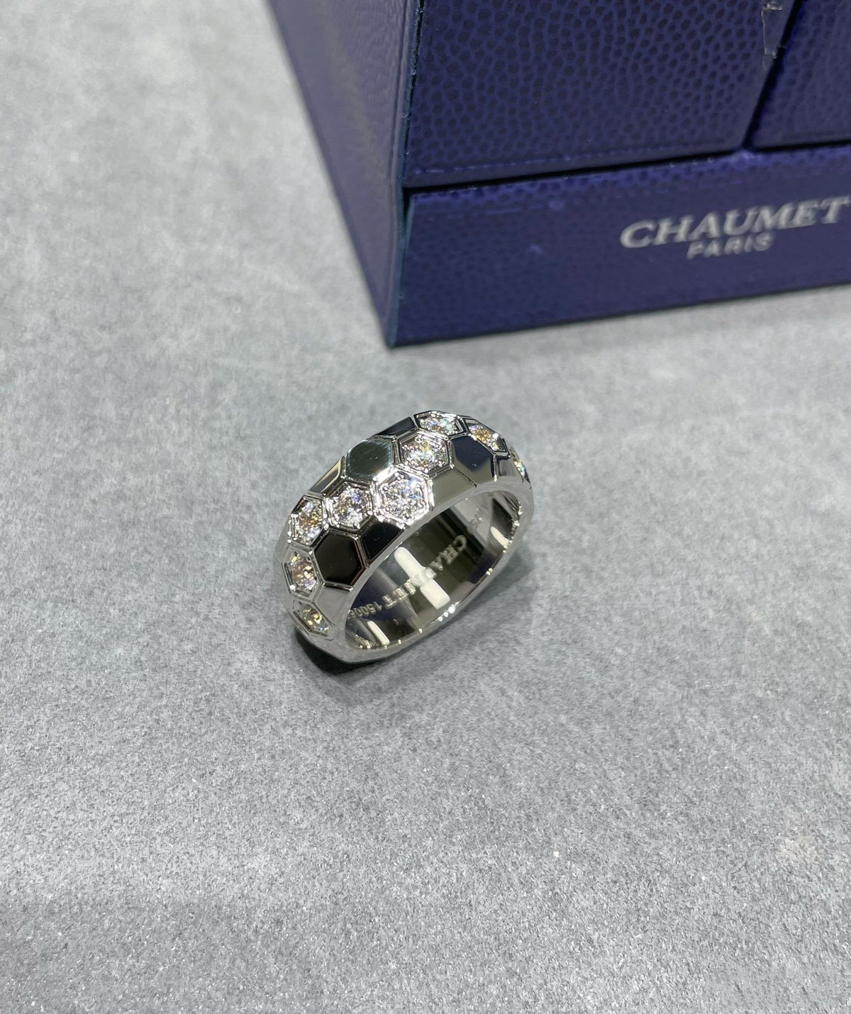 CHAUMET BEE LOVE DIAMOND LARGE RING
