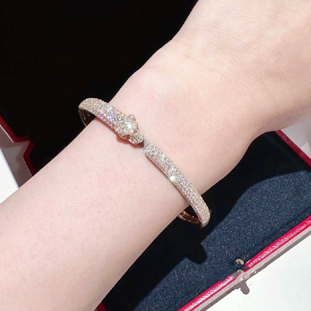 CARTIER PANTHERE FULL DIAMOND OPEN BRACELET